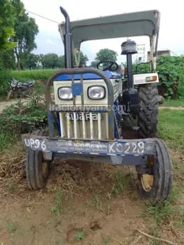 Swaraj 735 FE E image 1 Swaraj 735 FE E image 1