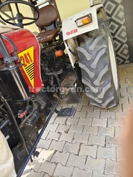 Eicher 241 (1) Eicher 241 (1)