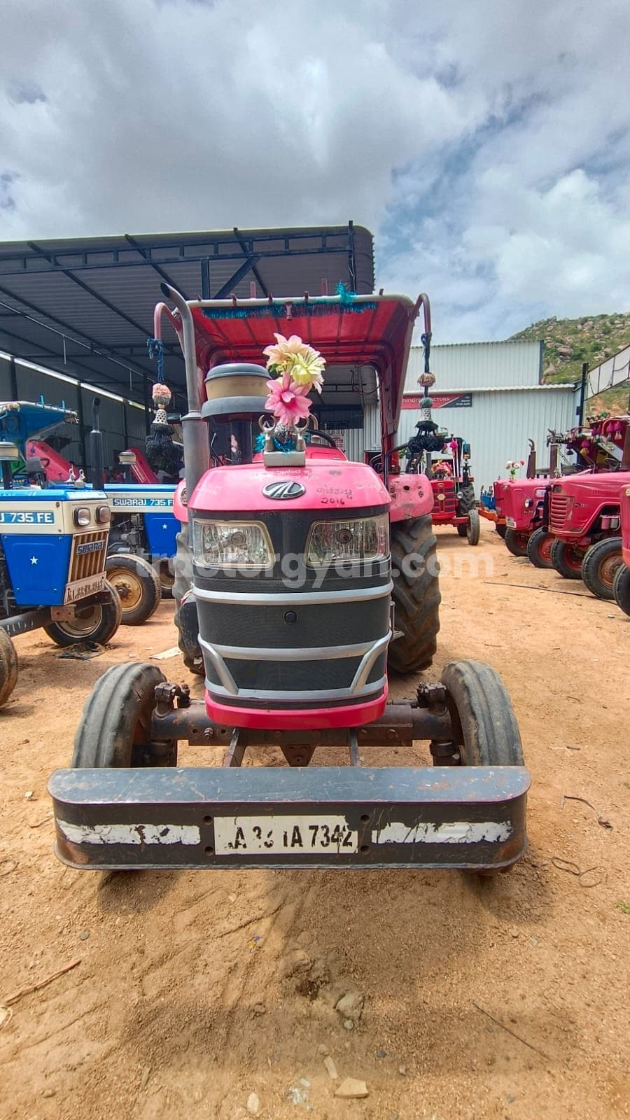 Mahindra YUVO 575 DI