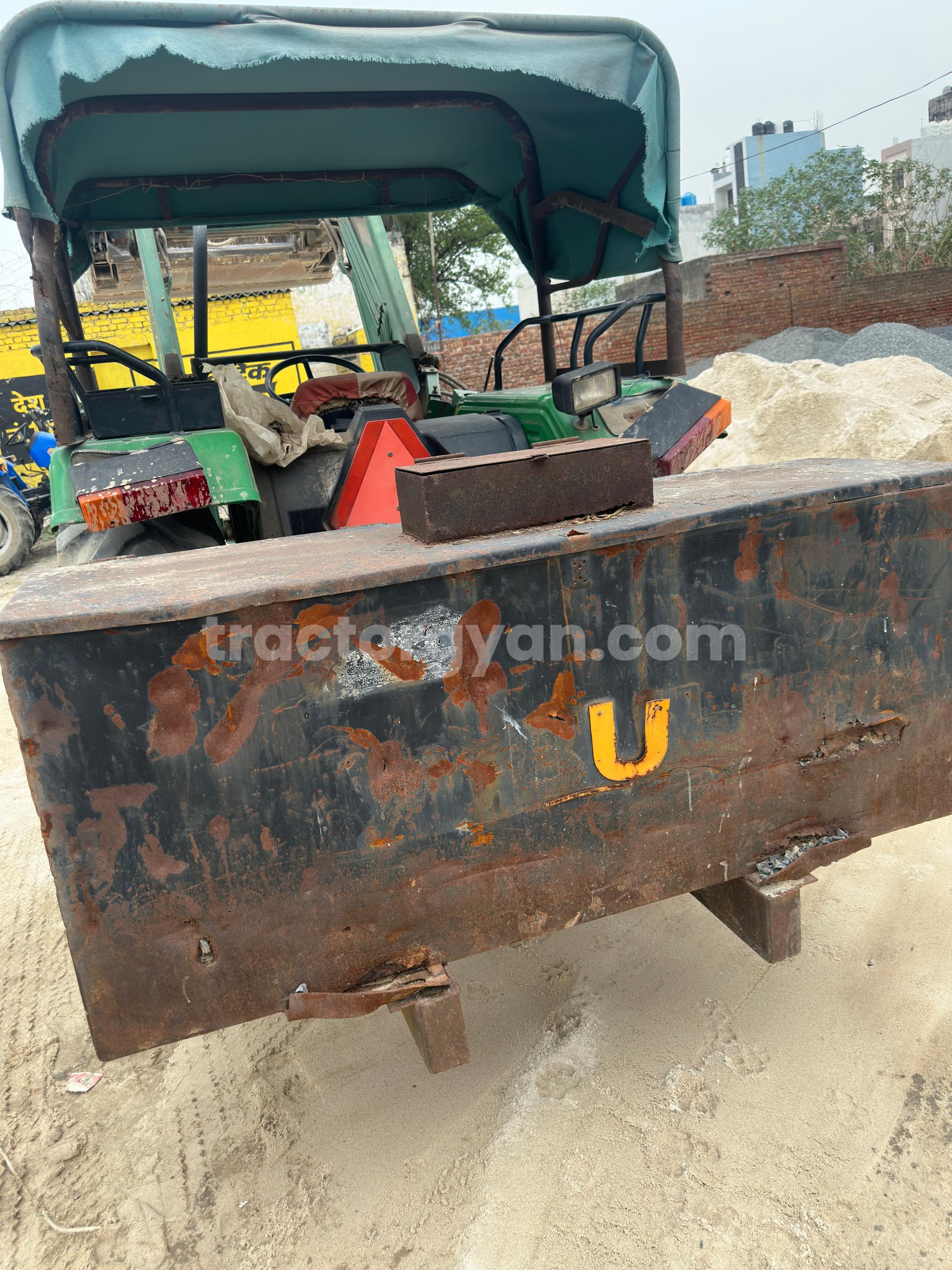 John deere 5210 2WD (2) John deere 5210 2WD (2)