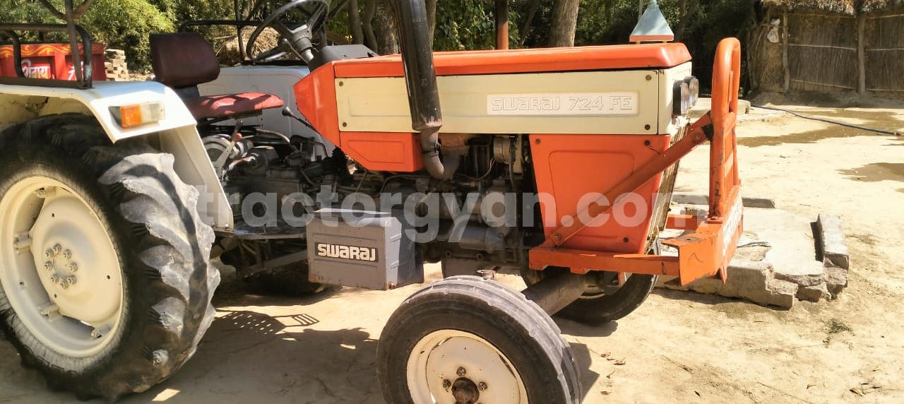 Swaraj 724 FE 4wd (4) Swaraj 724 FE 4wd (4)