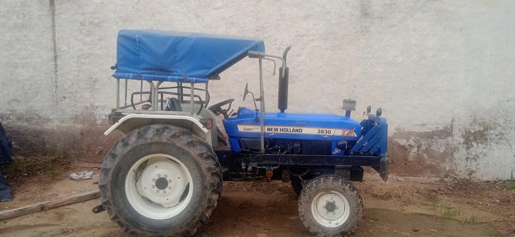 New holland 3630 TX Super Plus+ (2) New holland 3630 TX Super Plus+ (2)