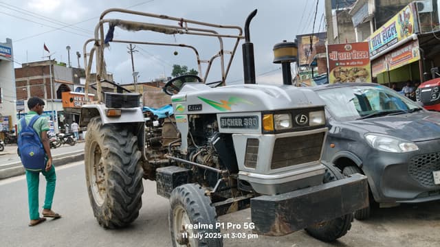 Eicher 380 (3) Eicher 380 (3)