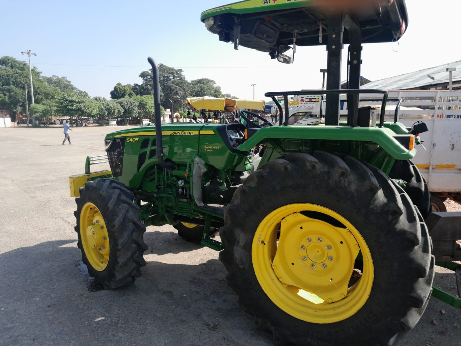 John deere 5405 PowerTech 4WD (63HP)