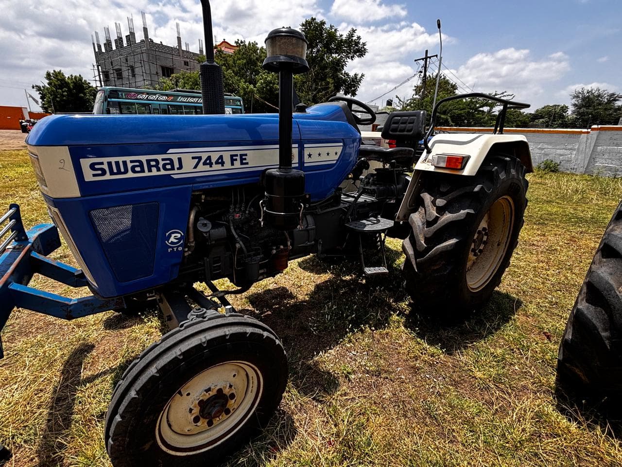 Swaraj 744 FE (HP) (2) Swaraj 744 FE (HP) (2)