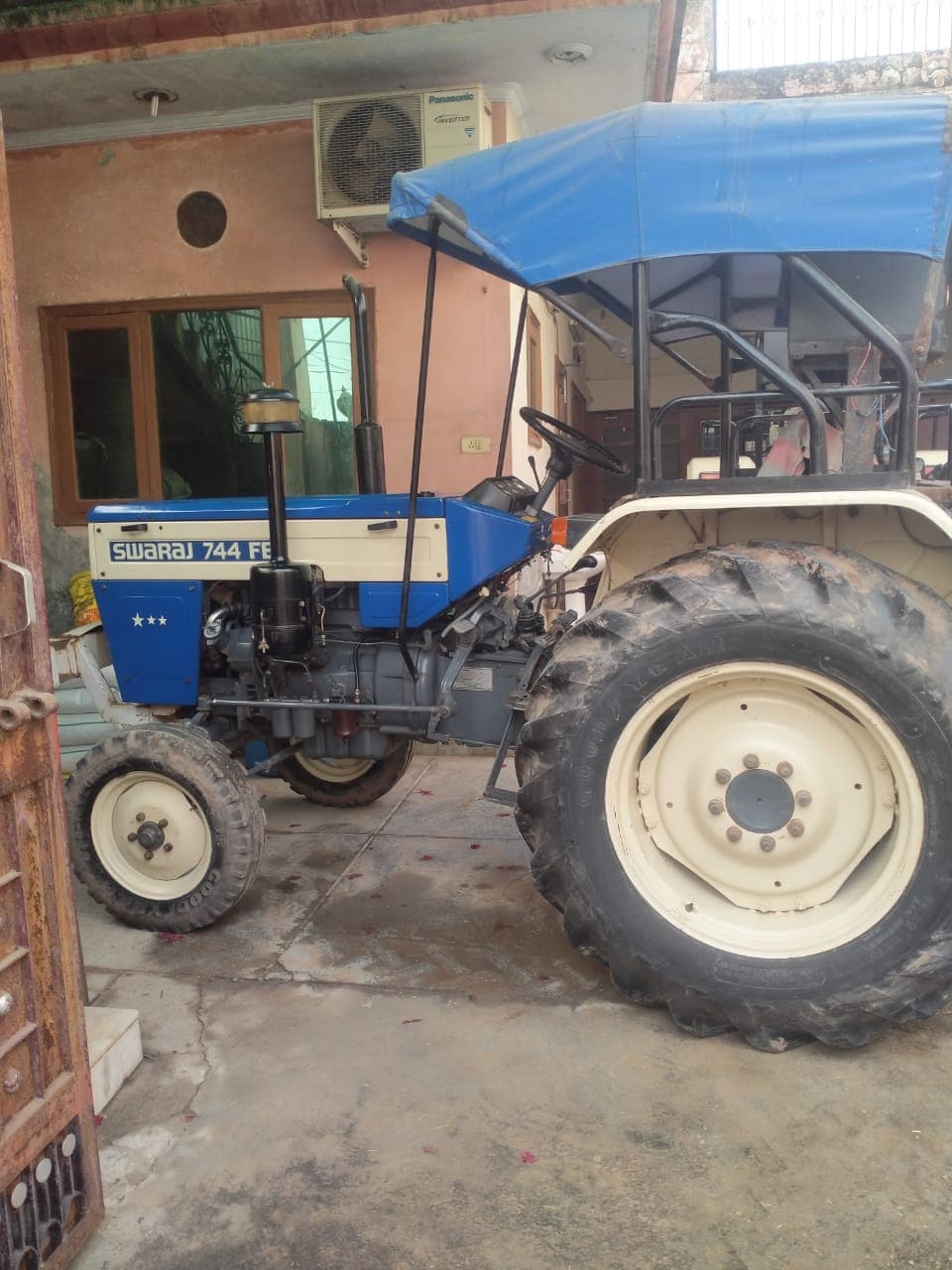 Swaraj 744 FE (HP) (4) Swaraj 744 FE (HP) (4)