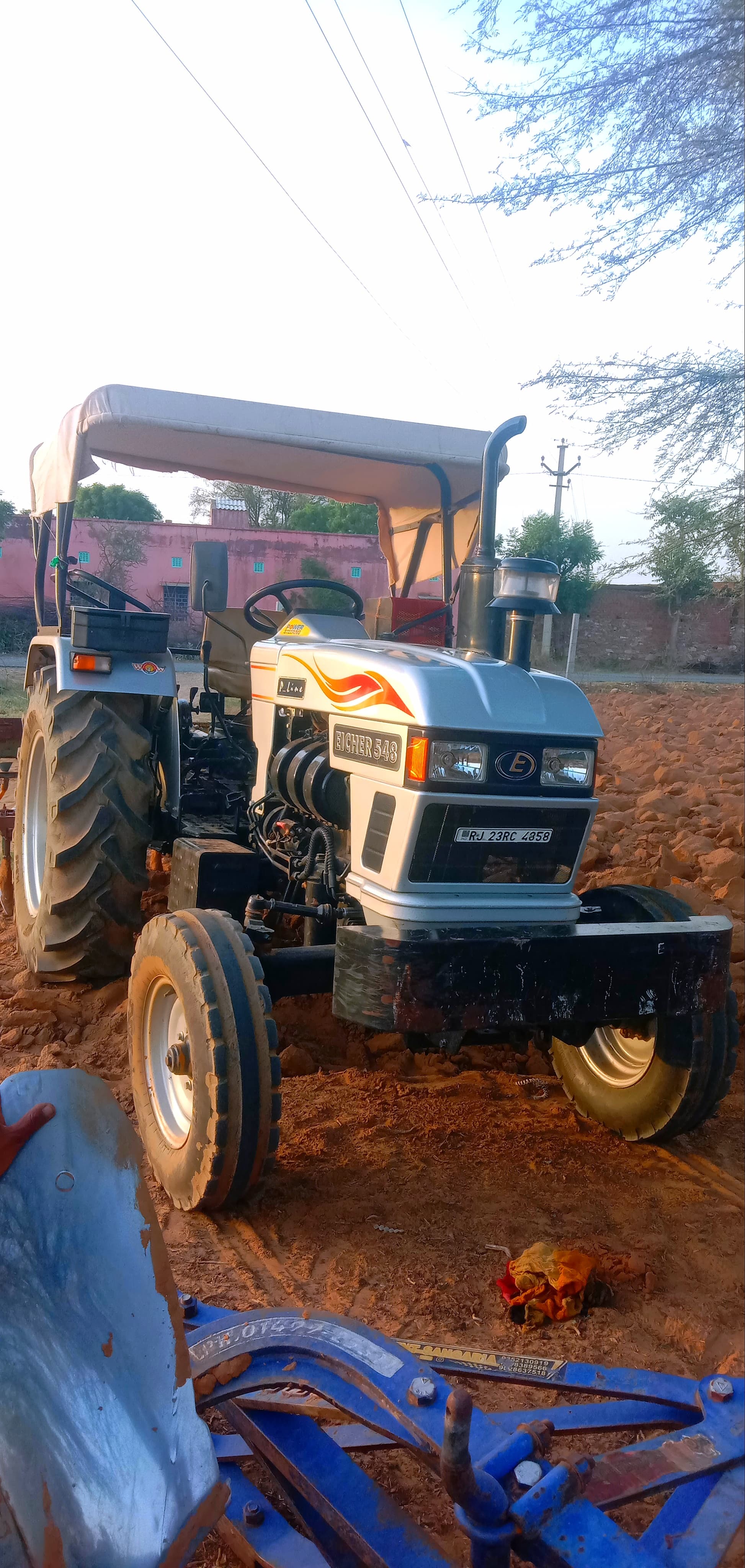Eicher 548 (49HP) (4) Eicher 548 (49HP) (4)