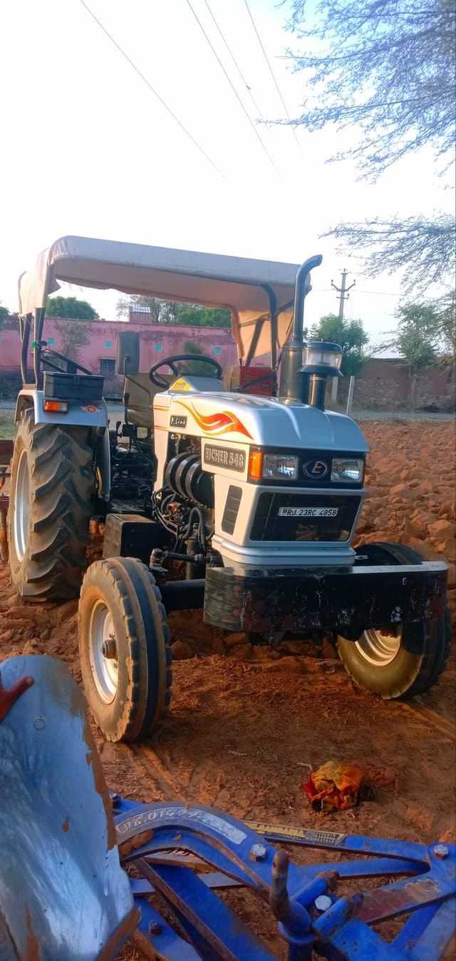 Eicher 548 (49HP) (4) Eicher 548 (49HP) (4)
