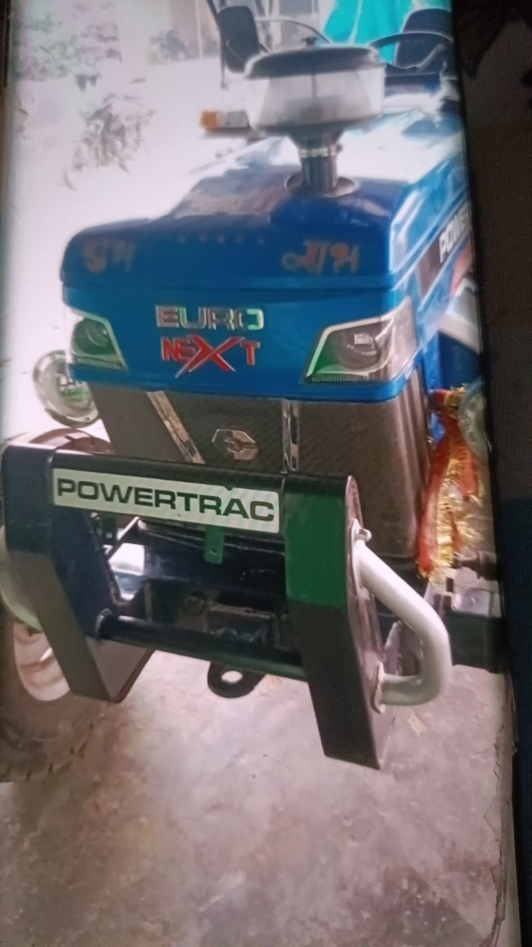 Powertrac Euro 50 Plus Powerhouse (52HP) (4) Powertrac Euro 50 Plus Powerhouse (52HP) (4)