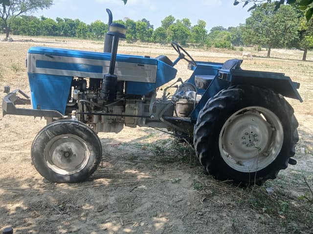 Swaraj 735 FE (HP) (1) Swaraj 735 FE (HP) (1)