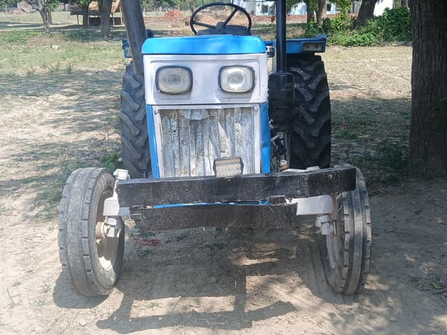 Swaraj 735 FE (HP) (4) Swaraj 735 FE (HP) (4)