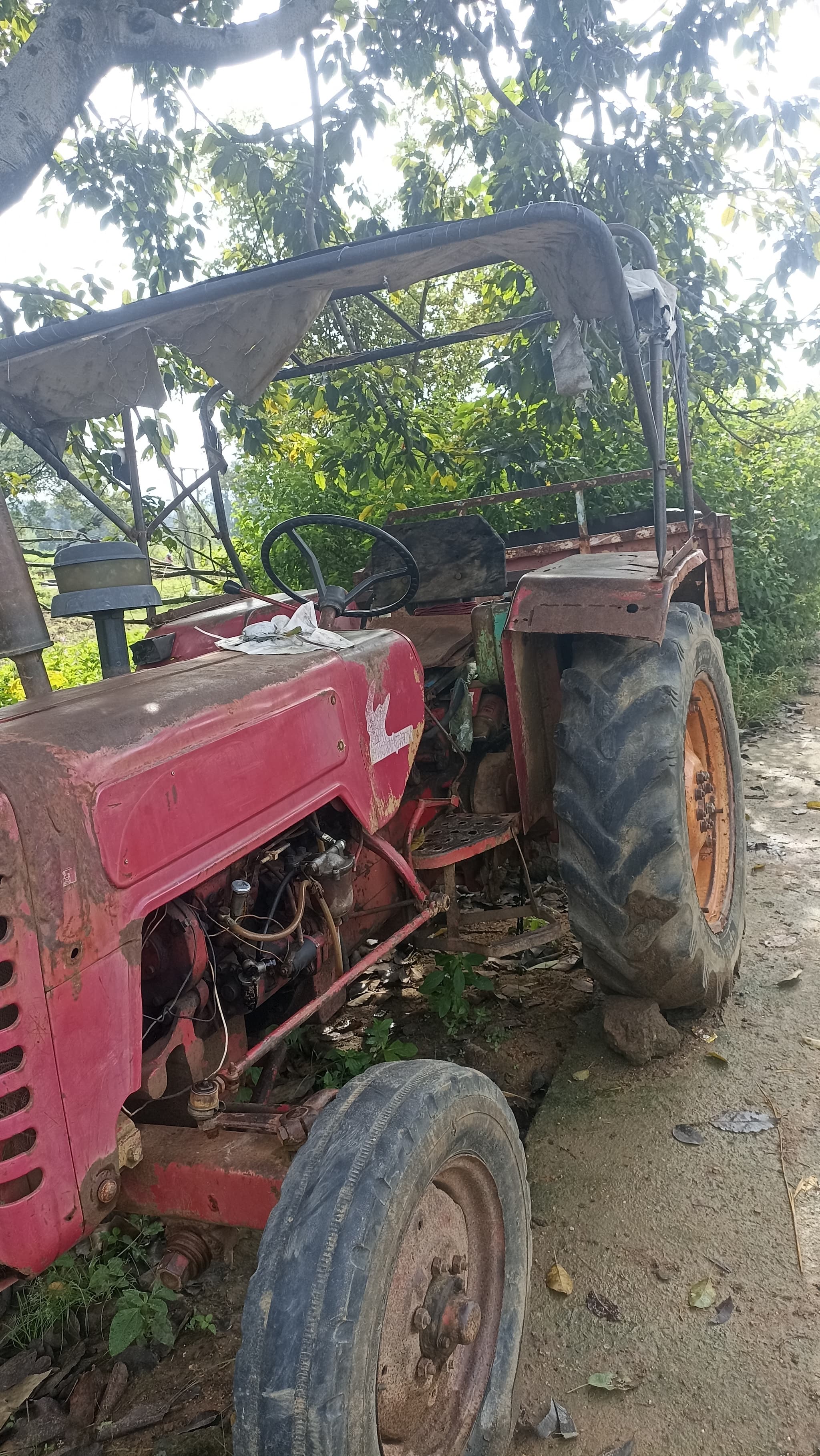 Mahindra 275 DI TU PP (39HP) (1) Mahindra 275 DI TU PP (39HP) (1)