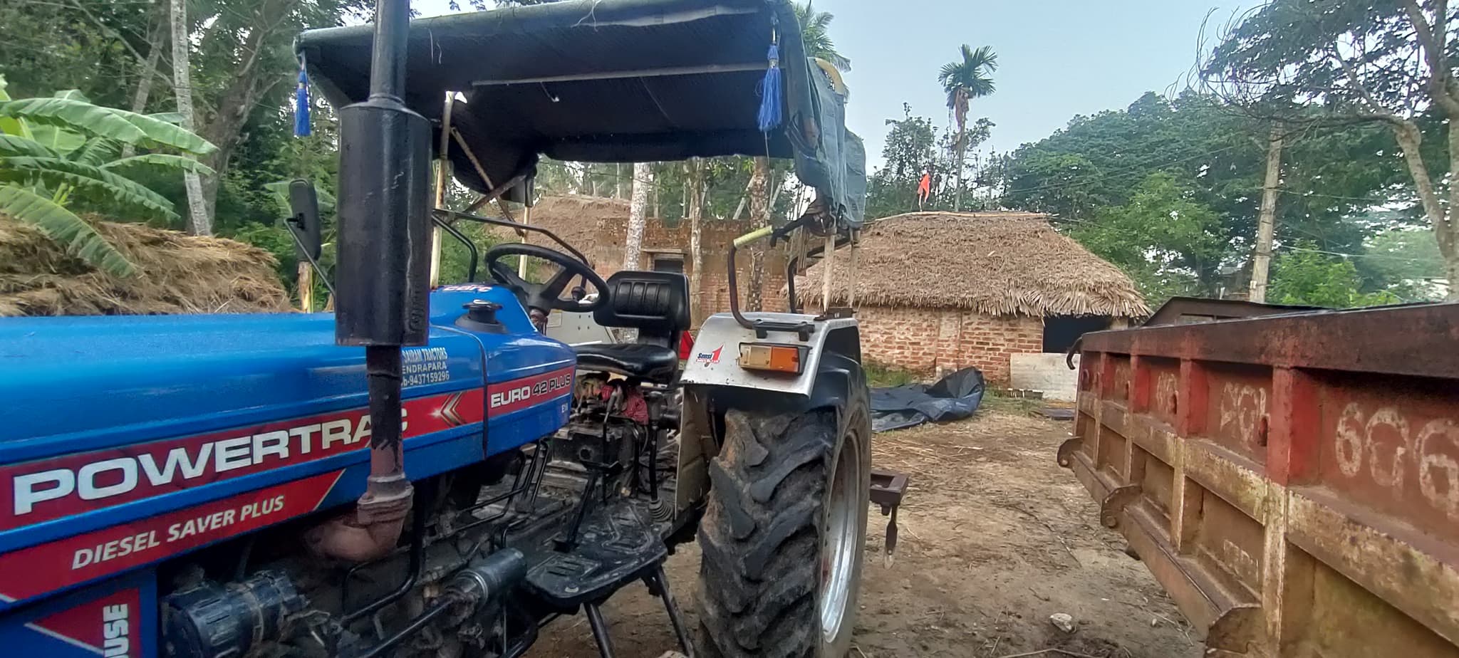 Powertrac Euro 42 Plus Power house (47HP) (3) Powertrac Euro 42 Plus Power house (47HP) (3)