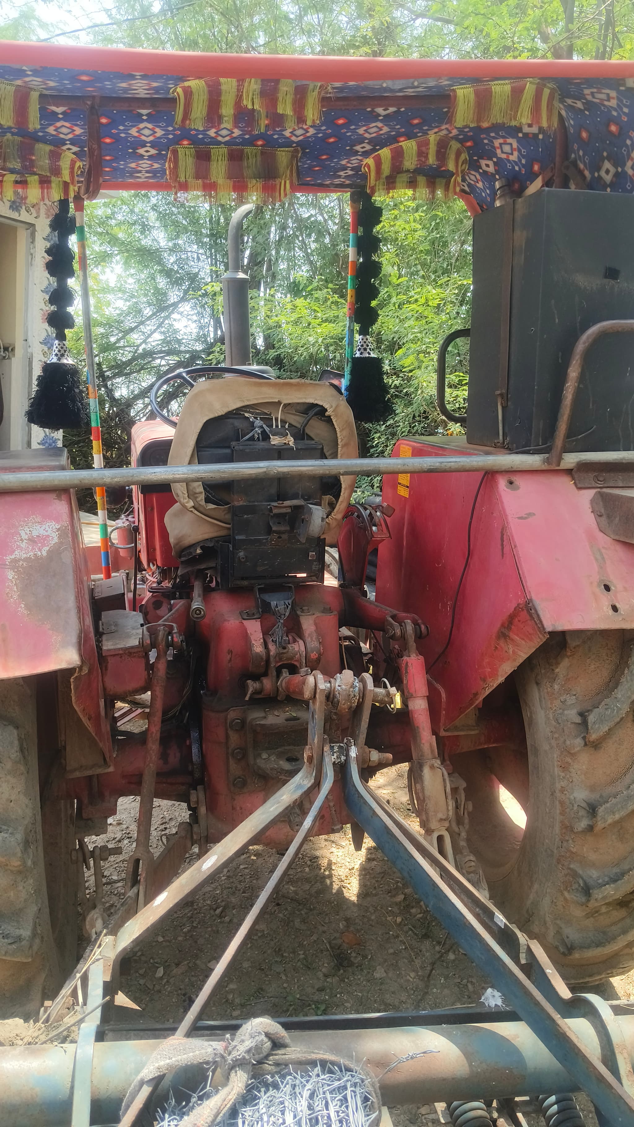Mahindra 575 DI (45HP) (2) Mahindra 575 DI (45HP) (2)
