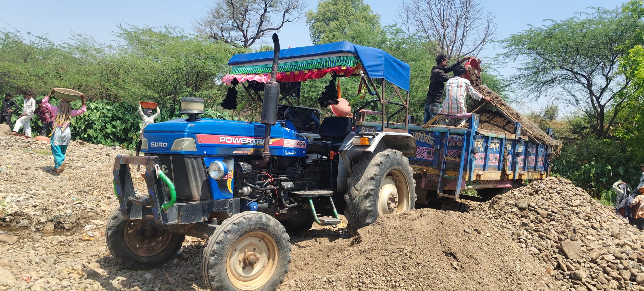 Powertrac 439 DS Plus (41HP)