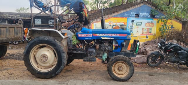 Powertrac 439 DS Plus (41HP) (3) Powertrac 439 DS Plus (41HP) (3)