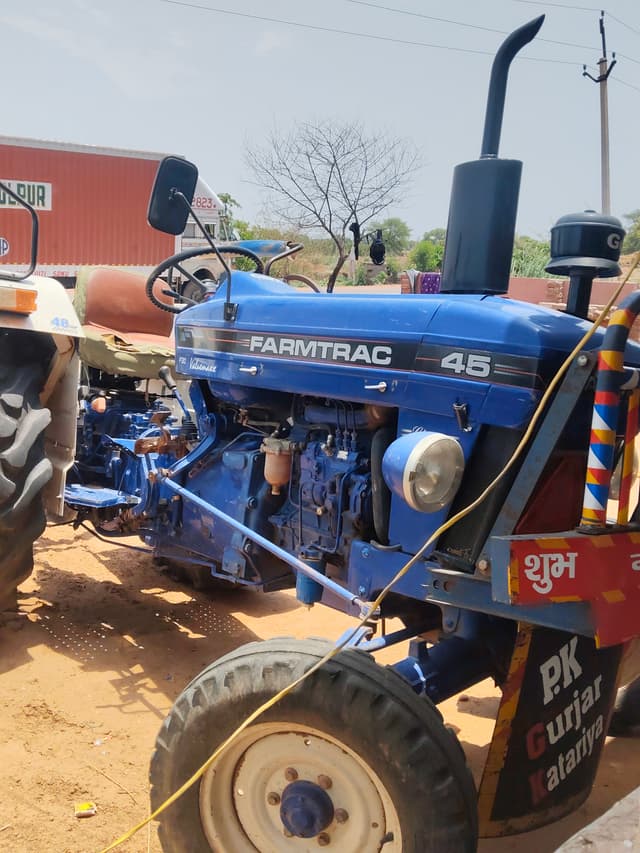 Farmtrac 45 Classic 50 HP (50HP) (1) Farmtrac 45 Classic 50 HP (50HP) (1)