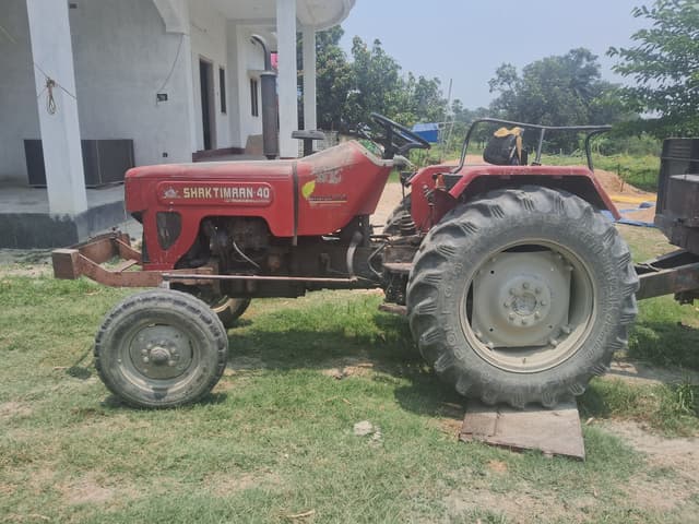 Mahindra 275 DI TU XP Plus (39HP) (3) Mahindra 275 DI TU XP Plus (39HP) (3)