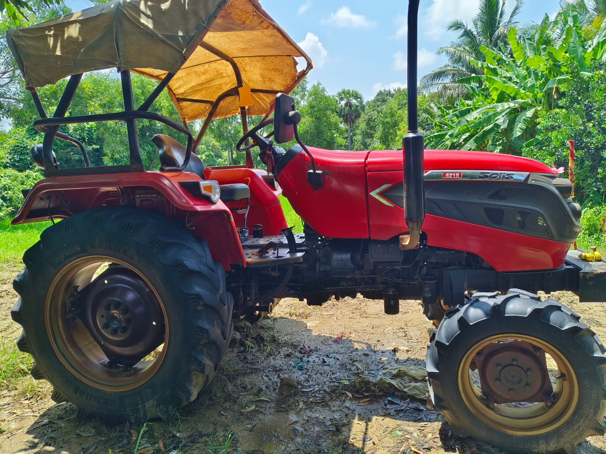 4215 E 4WD (43HP)