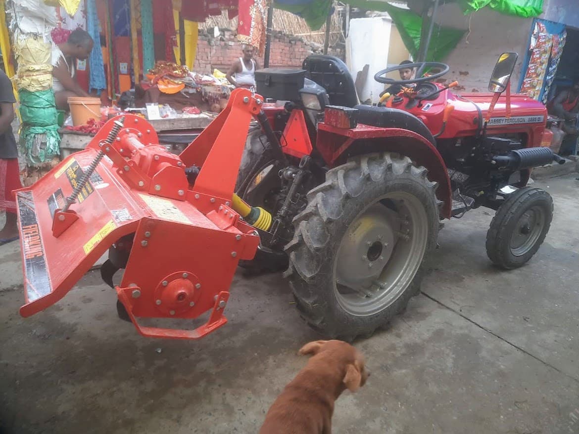 Massey ferguson 5225 2WD (24 HP) (3) Massey ferguson 5225 2WD (24 HP) (3)