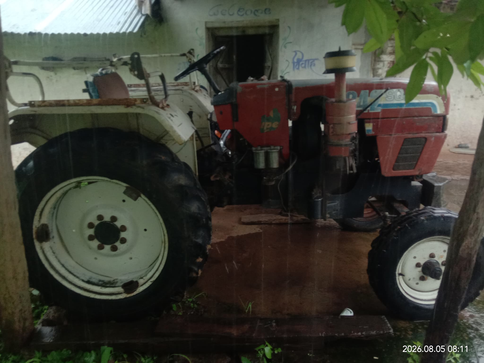 Eicher 242 (25 HP) (4) Eicher 242 (25 HP) (4)