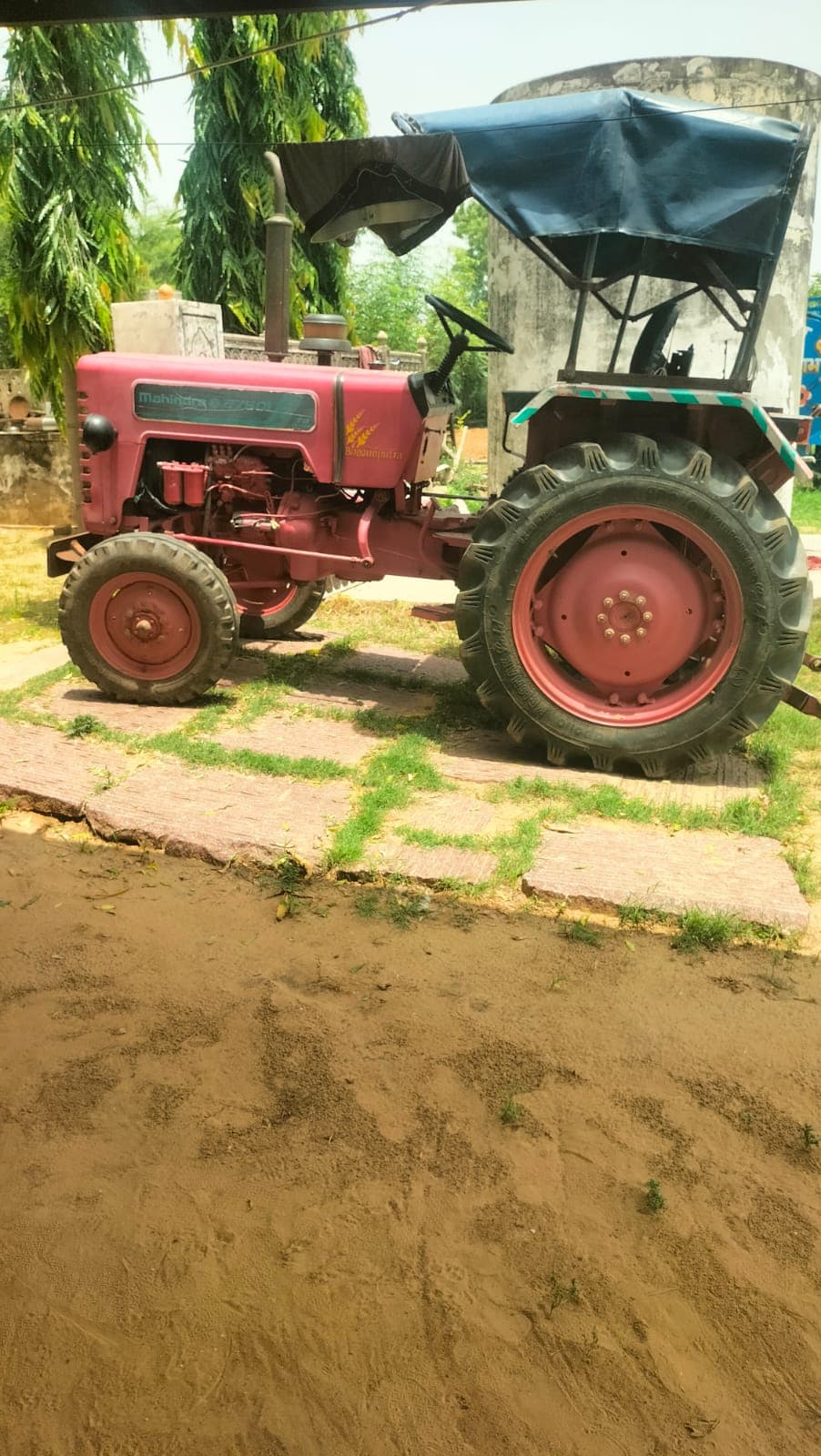 Mahindra 275 DI ECO (35 HP) (3) Mahindra 275 DI ECO (35 HP) (3)