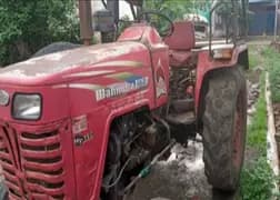 Mahindra 275 DI TU (1) Mahindra 275 DI TU (1)
