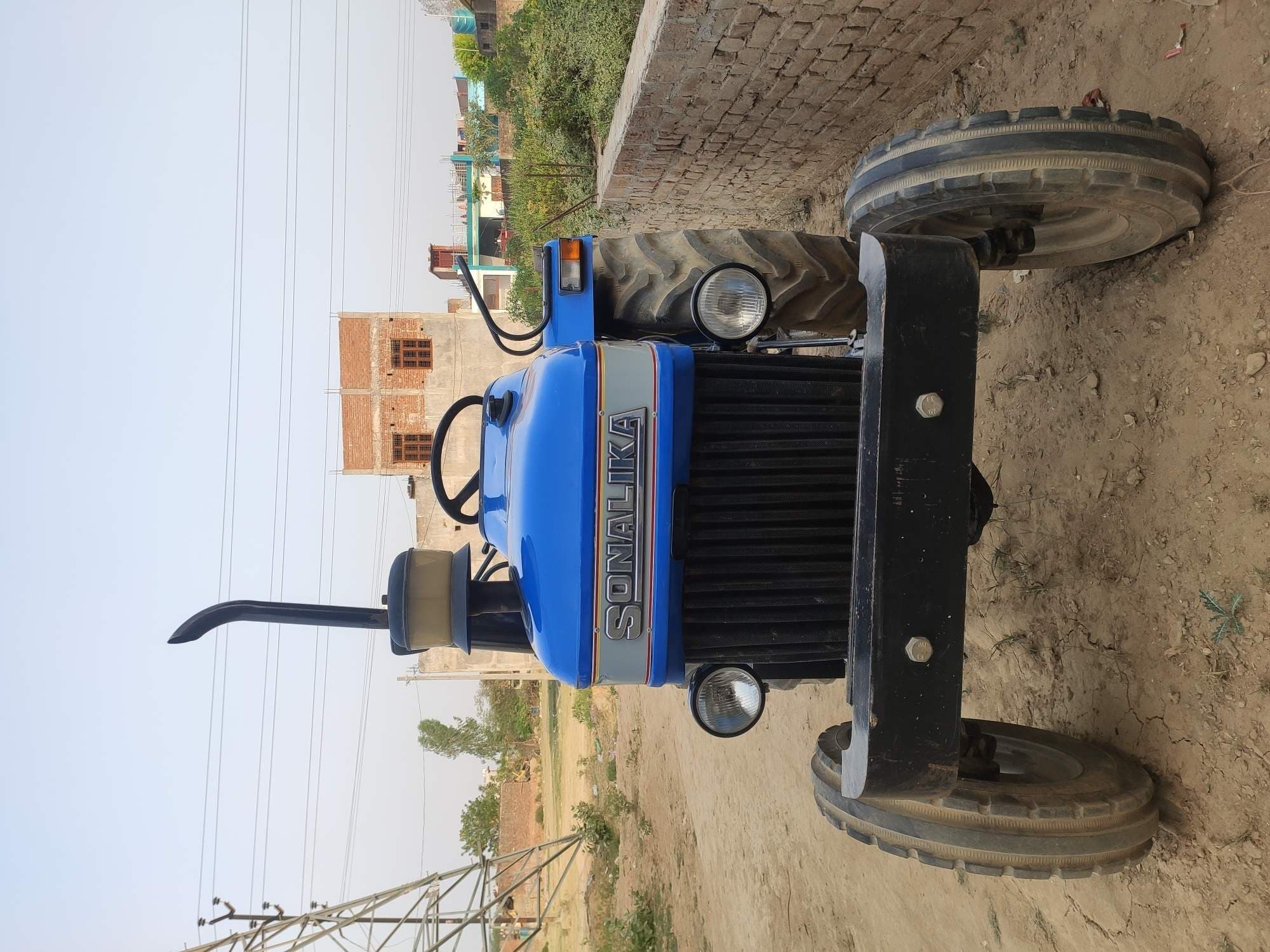 Sonalika DI 730 II HDM