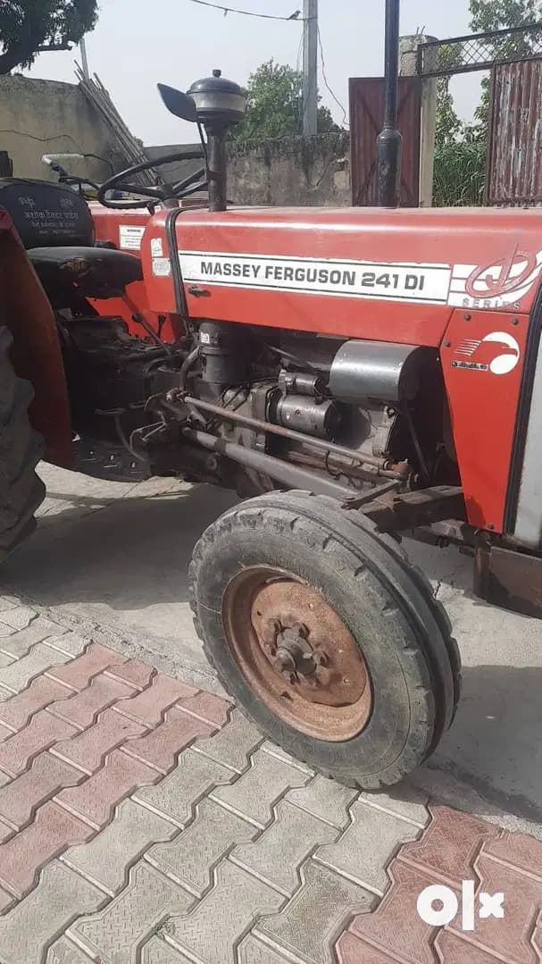 Massey ferguson 241 DI Maha Shakti (4) Massey ferguson 241 DI Maha Shakti (4)