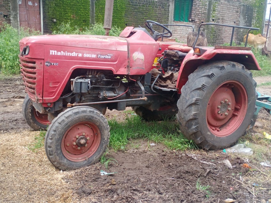 Mahindra 595 DI TURBO (2) Mahindra 595 DI TURBO (2)