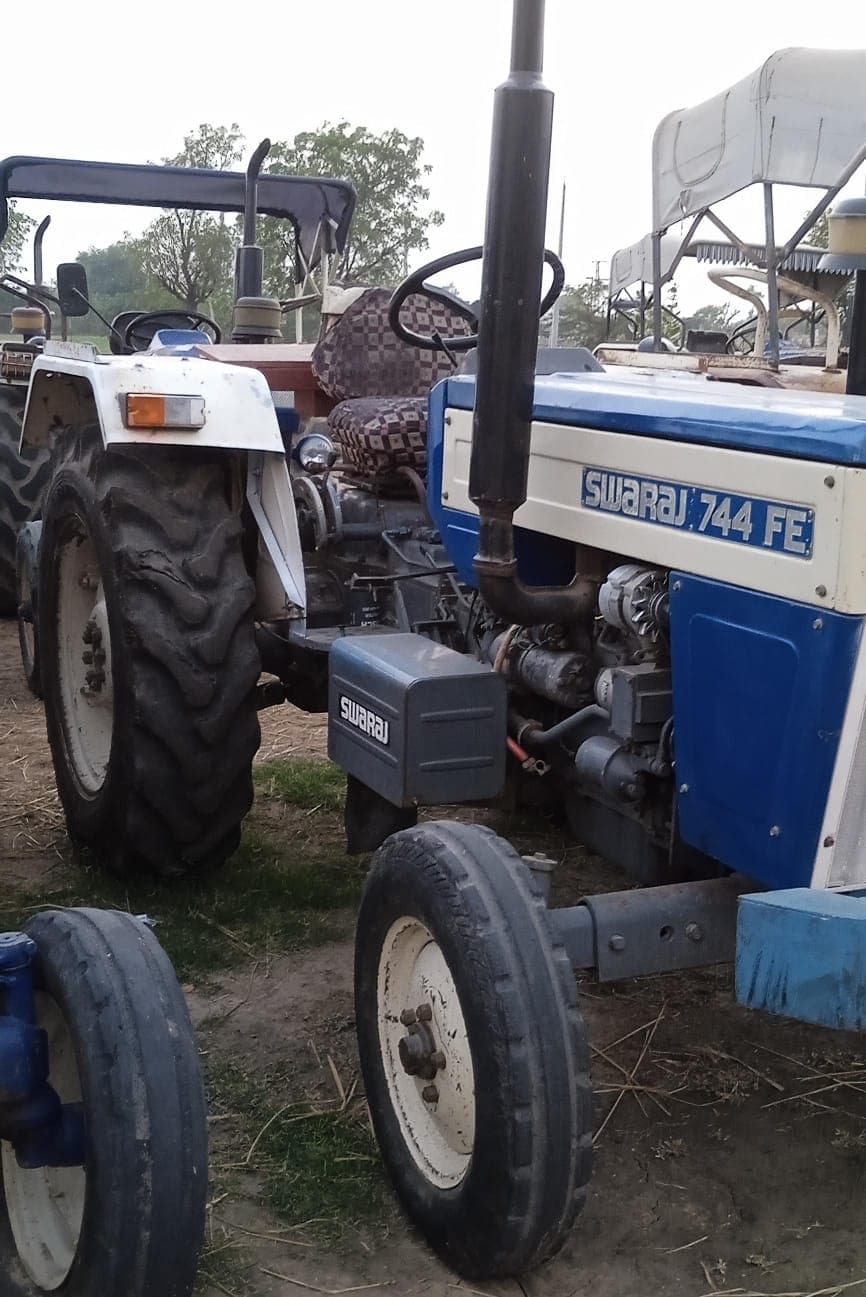 Swaraj 744 (3) Swaraj 744 (3)