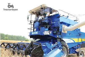 Solis Self Propelled Combine Harvester Solis Self Propelled Combine Harvester tractor